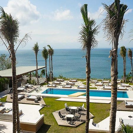 Ulu Cliffhouse Hotel Uluwatu  Exterior photo